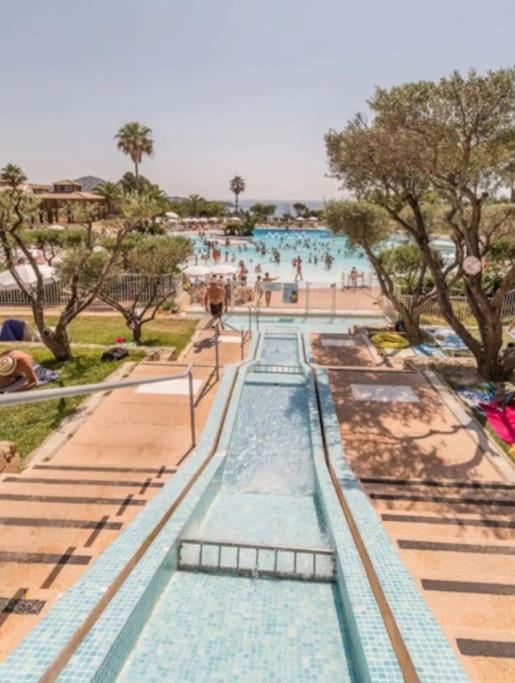 Village Cap Esterel, Piscine, Plage Saint-Raphaël Dış mekan fotoğraf
